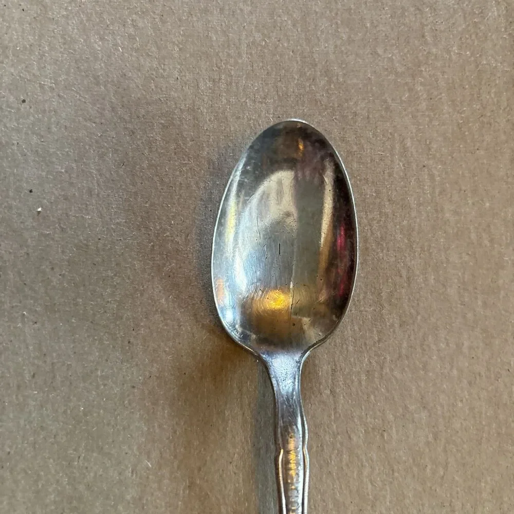 Wm Rogers product vintage